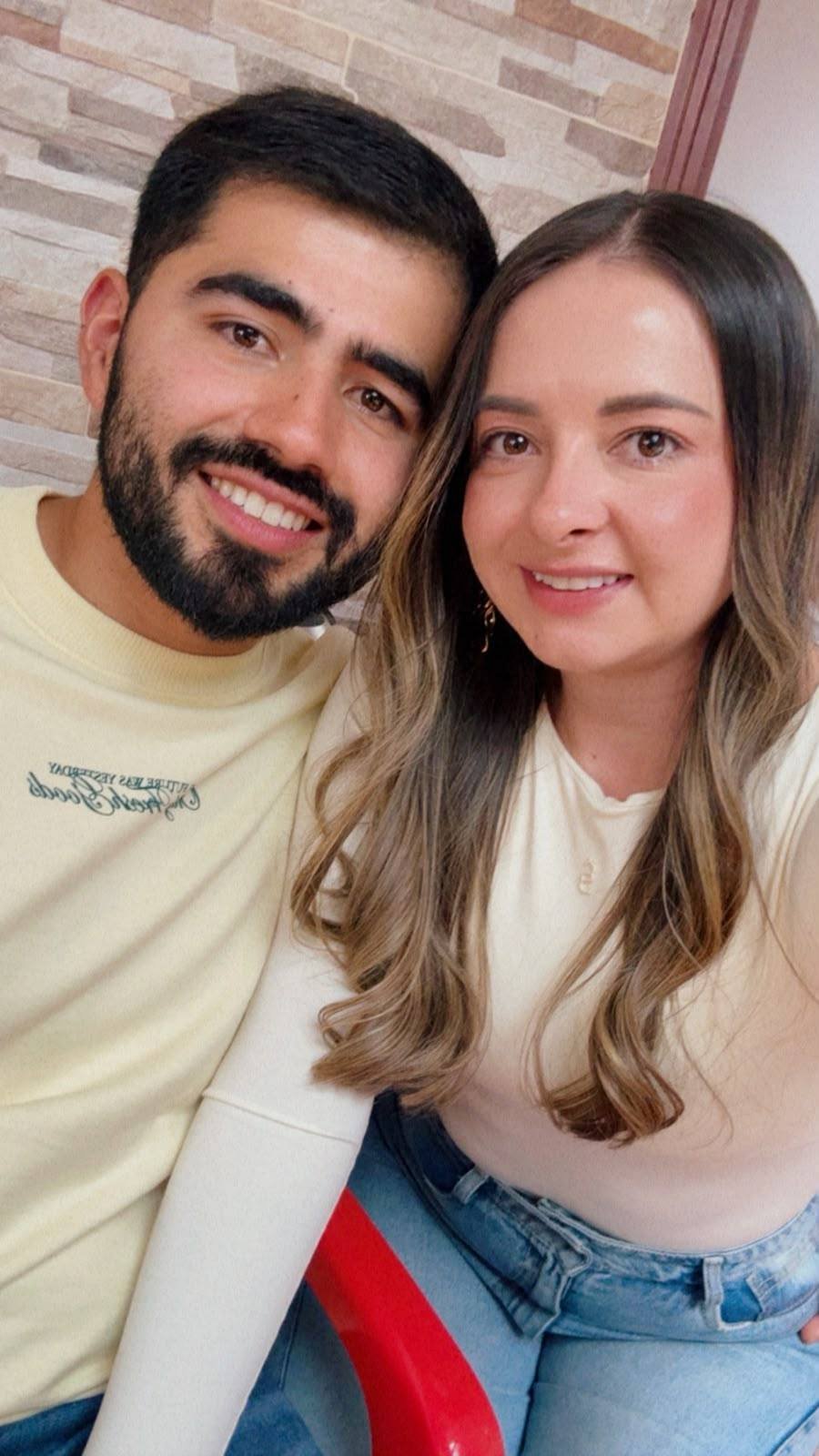 Juan José y Valentina, quienes organizan la rifa